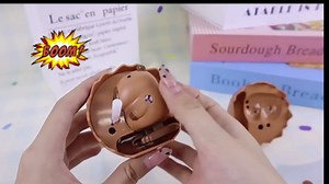 Wind-Up Animal Hatching Surprise Egg - Dinosaur Egg Hatching Toy,Rotate The Egg to Hatch a Walking Animal,Clockwork Dino Fun Dinosaurs,Easter Ideal Gift (Dino)