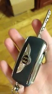 Turn your car key and remote into a Bentley style flip key! Convertir su llave del coche y remoto en una llave de estilo Bentley! | The Keyless Shop at Montgomery Mall