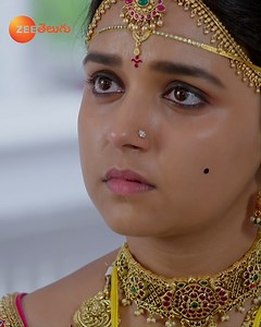 419K views · 13K reactions | తన ప్రశ్నలకు రూప సమాధానం విని షాక్ అయిన రాజు #RajuAkrandhanakuShockEchinaRoopaSamadhanam #AmmayiGaru #ZeeOnTheGo Watch Anytime, Anywhere on ZEE5 - https://zee5.onelink.me/RlQq/ftelDownloadZEE5App | Zee Telugu | Facebook