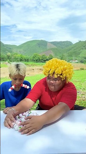 Too Much Candy for One Mouth! 🤯🍭