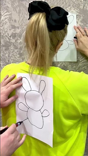 Who draws better? listen to this song - In Ha Mood Ice Spice 😍