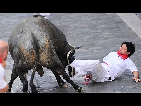 San Fermín 2016. Third bull run: The most spectacular images