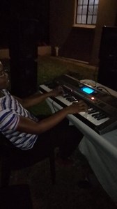 RE RAPELA MODIMO WA MEHLOLO. guys if there's anything you can do for me, just make sure i remain sitting there playing him(chris)🎹😭❤️🙌 I am whole when sitting there doing this thing mahn🤞 Mpho Wa Tent Soldiers 🎹 ge ele sesi kgaugelo yena,go re ke lle😭 | Mpho Wa Tente