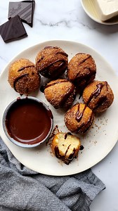 Time to Warm Up Your Winter with these quick and easy tofu donuts! The dough comes together in about 2 minutes and all that’s left to do is roll, fry and cover in whatever flavours your heart (stomach) desires. A perfect sweet treat to cook for your friends and fam – and they’re vegan so plant-based peeps rejoice ❤️ Give these a go and let us know what you think! Recipe 👇 Ingredients (makes 8 donuts) 150g silken tofu 20g white sugar 125g self-raising flour Oil for frying Optional coating: cinna
