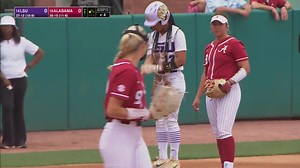 😮‍💨😮‍💨😮‍💨 #NCAASoftball x 🎥 ESPN2 / LSU Softball | NCAA Softball
