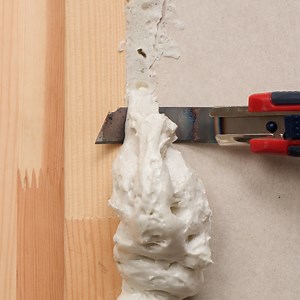 1.8M views · 1.2K reactions | Handy DIY Foam Cutter Out Of Razor & More | Crafty Panda How | Facebook