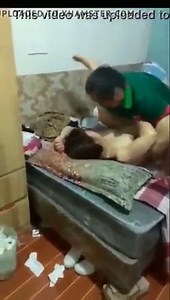 Orang tua main bini orang