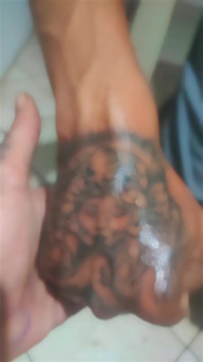 Os vídeos de JF (@jf57000) com night vibe - skyfall beats