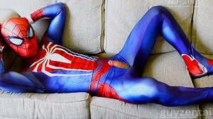 gay spiderman explodes all over himself jerking off in ps4 suit 🥵💦
