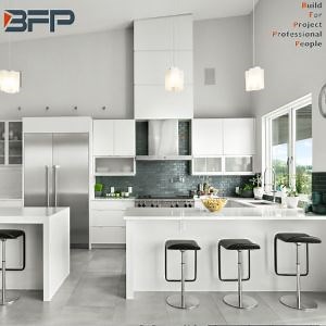 [Hot Item] Pure White Lacquer PVC Kitchen Cabinets