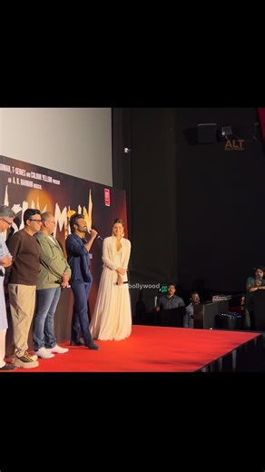 Actor Dhanush sang ‘Thenmozhi’ after fans requested it at the Tere Ishq Mein trailer launch😍😌 @dhanushkraja [ Dhanush, tere ishk mein , Trailer launch , Thenmozhi, fan request, live singing, Tere Ishq Mein trailer launch, Mumbai event, emotional moment, fan love, crowd reaction, heartwarming highlight, unexpected moment ] | AltBollywood
