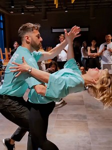 ✨ Grateful to Pasitos Dance School for creating such a magical atmosphere where we could share our passion, connection, and flow during our classes and demos in Amsterdam. A huge thank you to all the wonderful participants—you brought such positive energy! It was truly a pleasure dancing with you. 🩵 Here’s to more beautiful moments on the dance floor! Hope to meet you again Bachata Festival Hamburg in September 2025 or Dance Travels in February 2026 🌴 www.kcdancestudio.com www.dance-travels.co