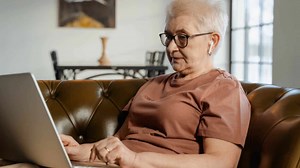 11 perfect remote gigs for seniors who want extra cash