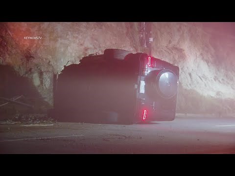 Mercedes G-Wagon Rolls Over in Crash, Takes Out Power Pole