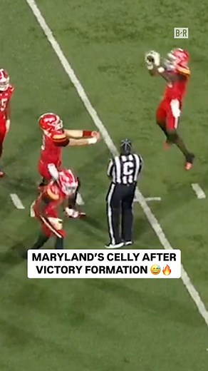 Bleacher Report | Maryland fans stormed the field after their comeback win over USC 🙌 #cfb #collegefootball #maryland #usc | Instagram