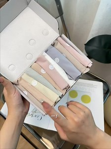 11-piece set Seamless ice silk panties, no visible lines under tight clothes. #TikTokShopSG #SeamlessUnderwear #SilkPanties #WomensLingerie