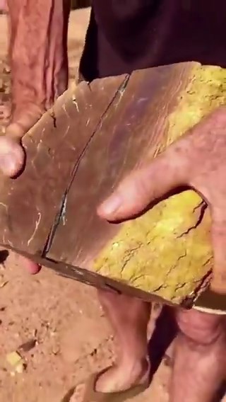 That rock only forms in one place on Earth: a 1,000 km strip of the Queensland outback.It took 100 million years to get there. An inland sea called the Eromanga covered a third of Australia during the Cretaceous, when dinosaurs were still walking the shore. Over the next 30 million years it dried up, and acidic groundwater slowly dissolved silica out of the leftover sediment. Then the climate shifted to warm and dry. The silica settled back into cracks inside ironstone boulders buried near the s