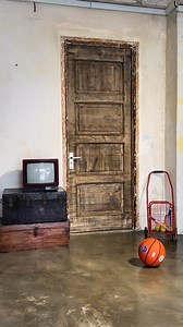 Sure, drippin’, but keep humble🤏🏻 | Dirty Coins