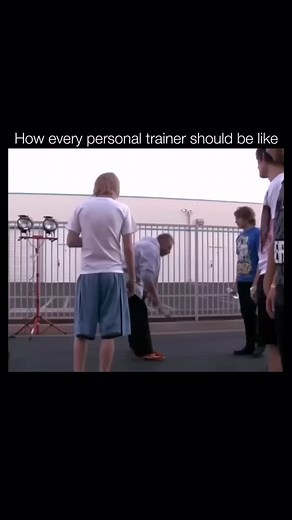 This is how every trainer should be? #fitnessmotivation | Rizzel Matza