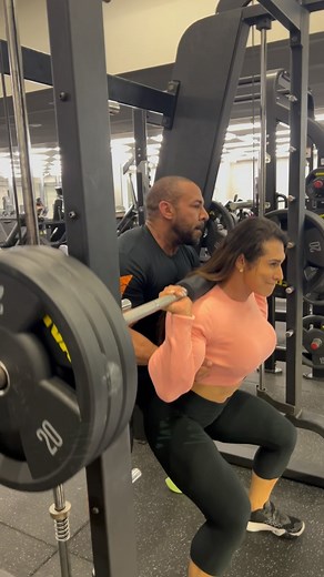 2.1K views · 21 reactions | Rotina de treina da @leyvinaifbbpro Coach : @coach.pradoforte @batatapersonal #bodybuildingmotivation #bodybuilding #Academia #maromba #musclecontest #treinopesado #musculacao #academia #batatasuplementos #Ifbbpro #batatapersonal #stnsteelnutrition #dieta #mrolympia #treinar #treinopago #legday #teambatata #stronger #muscle #pretreino #training #trainhard #bodybuilder #oohbaby | Batata Bodybuilder | Facebook