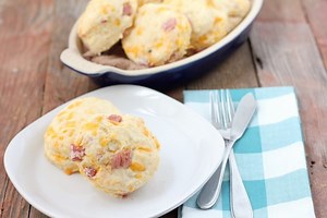 Gluten-Free Ham And Cheddar Biscuits | Frugal Farm Wife