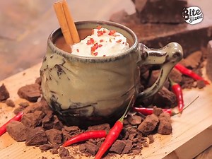 Kasing #hot at #sweet mo ang Siling Labuyo Hot Chocolate na 'to  Click here for the recipe ☛ BiteSized.ph/recipes/https://www.bitesized.ph/recipes/siling-labuyo-hot-chocolate/ | #BiteSizedPHCreations | BiteSized | Facebook