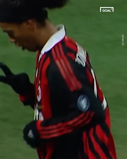 Ronaldinho scores an insane arrow into the top corner 🎯 The goalkeeper didn't even see it 😱 AC Milan | GOAL