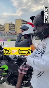 1.7K views · 33 reactions | Cute female riders,you guys like❤️殺#moto #motogirl #bikergirl #cutegirl #bike #motorcycle #motorbike #funny #funnyvideos #tiktok #fyp | Nita Chambers | Facebook