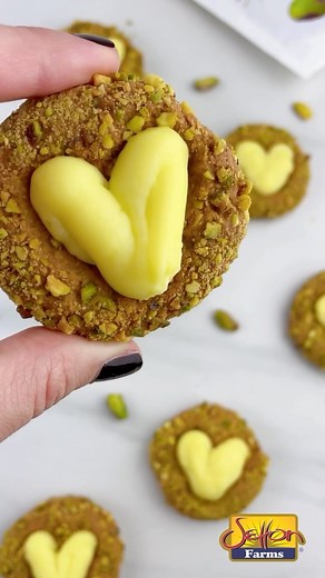 19 reactions | Show your love with these Pistachio Cookies with...