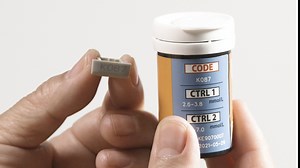 Amazon.com: KetoTrak Blood Ketone Testing Kit, 1 Meter, 50 Ketone Strips,1 Lancing Device, 50 Lancets : Health & Household