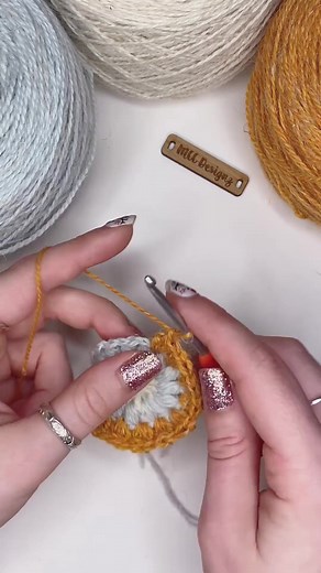 25K views · 239 reactions | Crochet cluster stitch #clusterstitch #crocheting #crochetwithme #mccdesignz #learntocrochet | MCC Designz | Facebook