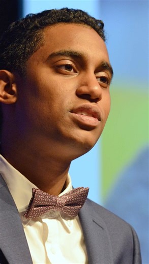 Each year at the Lilac Ball, Prep for Prep seniors take the stage to...