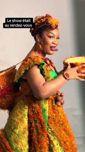 Meilleur dot de l’année — tenue traditionnelle ivoirienne