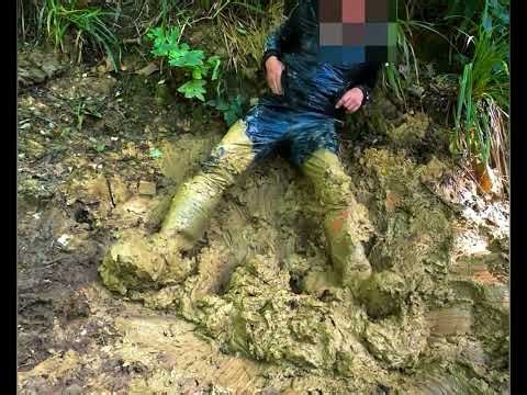 A short trailer to the actual 10 min video on only fans