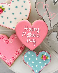 Happy Mother’s Day to the amazing women who do it all — today, we celebrate you! 💕 | Ann Clark Cookie Cutters
