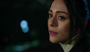 Seher ve Yaman Yıldızları Seyrediyor| Emanet 105. Bölüm - izle7