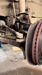 @: Track rod end removal.. I prefer this method over ball joint splitters! . . . Follow me: ➡ mechanic_lovers_ig For More 😉 . . . . #mechanic #mechaniclife #mechanicproblems #mechanicmemes #mechanical #mechanicalengineering #mechanics #mechanicalengineer #mechanicals #mechanicaldesign #mechanicshop #mechanicgirl #mechanicalengineers #mechanicaldummy #mechanicaleducation #mechanicslife #mechanicsburg #mechanicalart #mechanicalmod #mechanicalmods #automechanic #wrenching #mechanicalengineeringstu