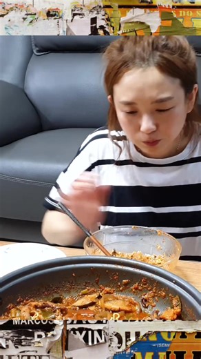 9.7K views · 214 reactions | A spicy Korean hot pot dish made with small octopus, beef tripe, and shrimp, simmered in a rich, savory broth and often served with rice mixed with seaweed flakes. credit by: #hamzy #hamzyfans #mukbang #asmr #koreanfood #lifestyle #cook #food #lifestyle #koreanhotpot #seafood | Hamzy Fans, mukbang ASMR | Facebook