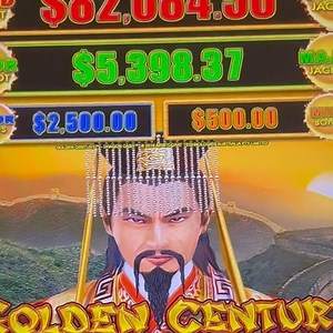 Call Attendant Slots on Instagram: "Ever get a “throwaway” Bonus? #slots #casino #slotgames #slotmachine #loser #instagood"