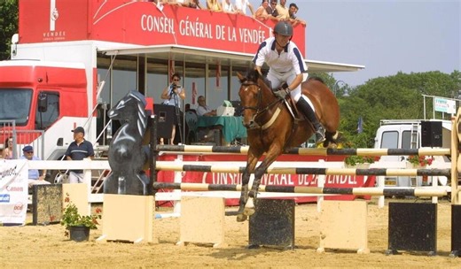 À Saint-Gervais (Vendée), un concours de saut d’obstacles pour professionnels et amateurs .