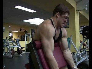 6'4 MUSCLE GIANT: TALL MAN TRAINING TIPS