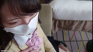 微乳なJK中出し