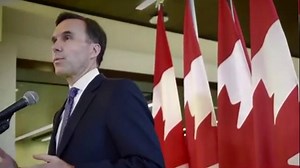 Questions about sale of shares still dogging Bill Morneau