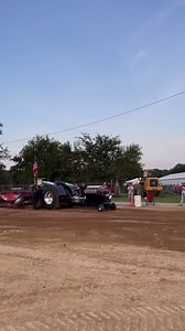 22K views · 388 reactions | Listen to the growl of an Allison Aircraft Engine getting ready to pull down the track!! #tractorpull #horsepower #noise #allisonaircraft #modifiedtractor #tractorpulling | Thurston Pulling Photos | Facebook