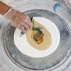 31K views · 386 reactions | 14 inch round with a Subtle gold background, swiping and scooping the paint creates the colourful movement. I’m terrified about it but I’m planning on embellishing this piece Niki D style. Send help ☺️ side note: Amsterdam metallics in the tube are way less shimmery than piggies but they do make for a nice faux pillow without making the background to flashy ❤️ #sheleeart #fluidacrylic #bloom #ecourse | Sheleeart | Facebook