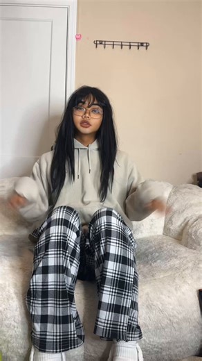 Handsfreecumming tutorial with AUDIO! Since a lot have requested me to talk I posted a full 6 min video on my fansly of me talking on how to cum hands free 💦