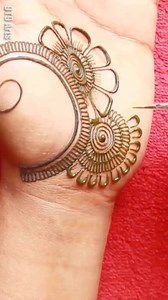 Mehndi design by 9T9 Arts. YouTube channel link is in bio #mehndi #mehendi #mehandi #mehndidesign #henna #hennadesign #wedding #india #indiangirl #simple #art #design | 9T9 Arts