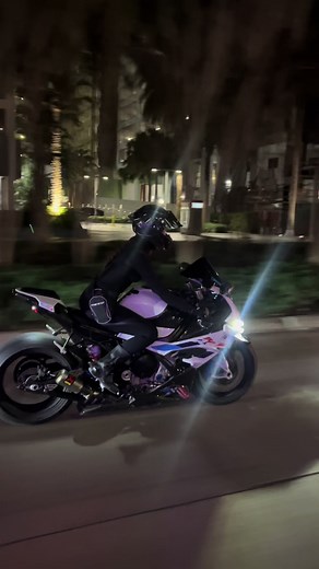 Why is everyone shock?😳. #bikegirl #viral #foryoupage #biketok #s1000rr