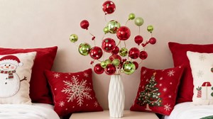 Christmas Tree Picks 10Pcs Red and Green Lifelike Ornament Spray for Christmas Trees, Wreaths, Garlands, Holiday Centerpieces, and Festive Decorations