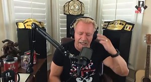 Jeff Jarrett on Hulk Hogan getting rid of the 6 sided ring and getting booed on his first night in TNA “He was so far away from who our audience was.”(My World) | Pro Wrestling World